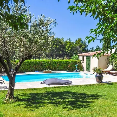 Stunning In With Wifi Holiday home